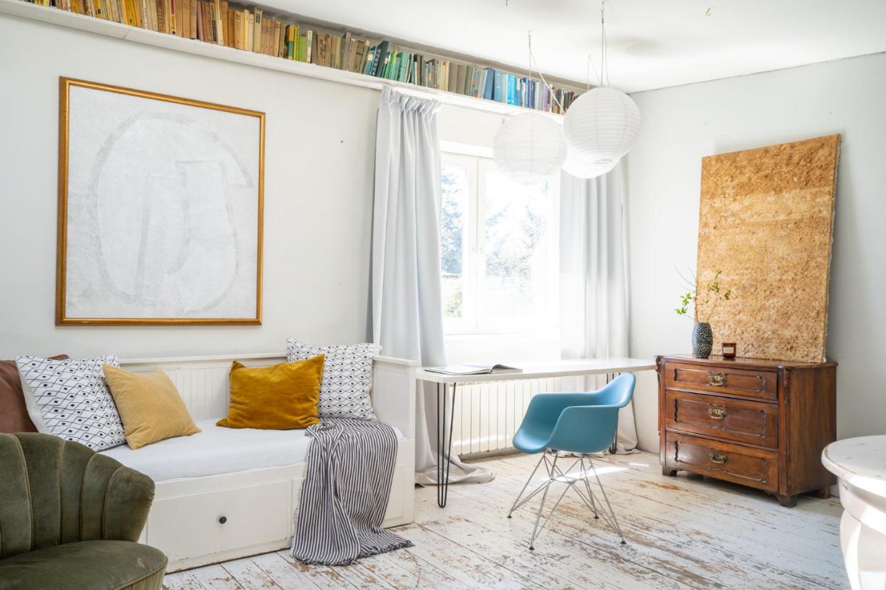 White Loft Stare Bielany Vintage Slow Варшава Екстер'єр фото